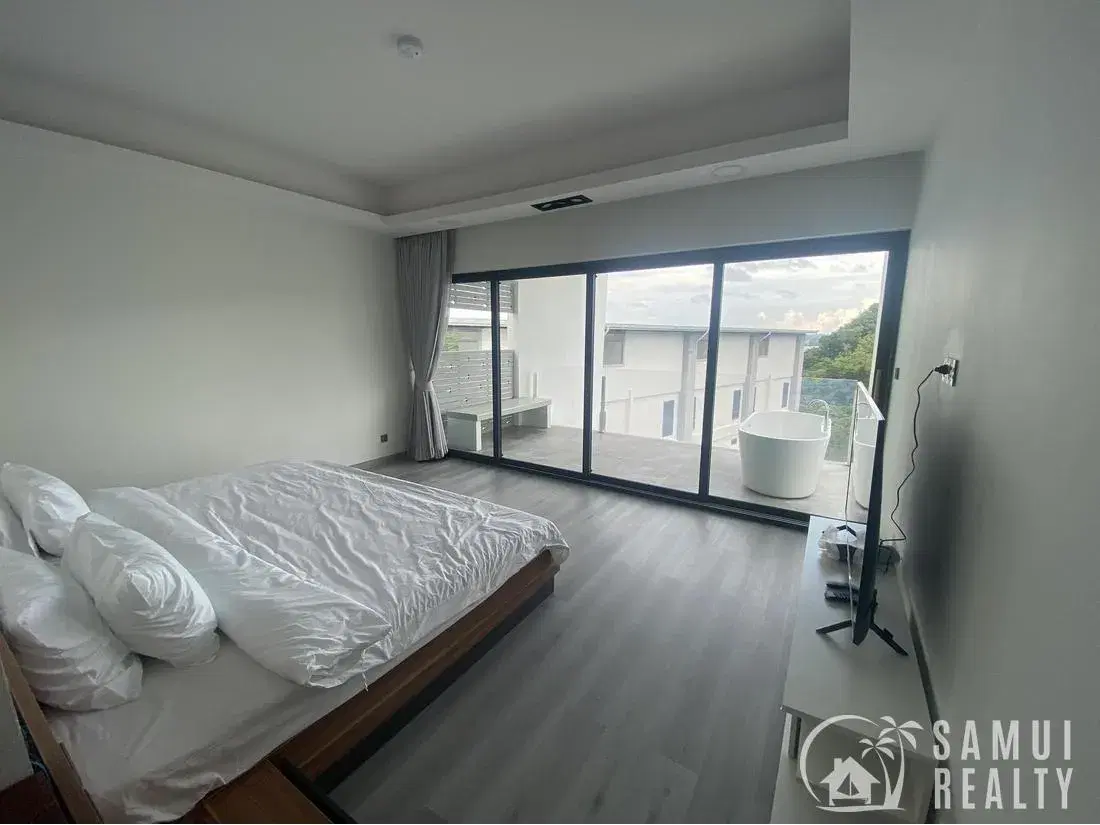 Condo Replay 4-Bedroom Penthouse for Sale