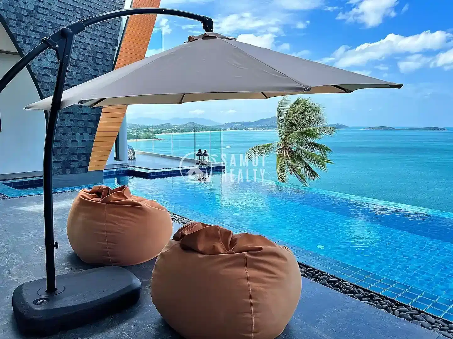 Superb 8BR Pool Villa Chaweng Noi