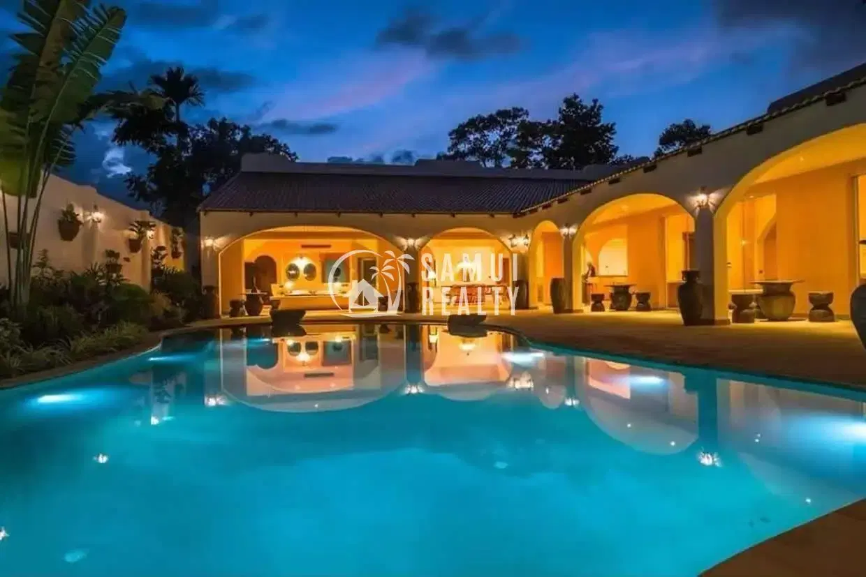 Stylish 3 Bedroom Pool Villa Maenam