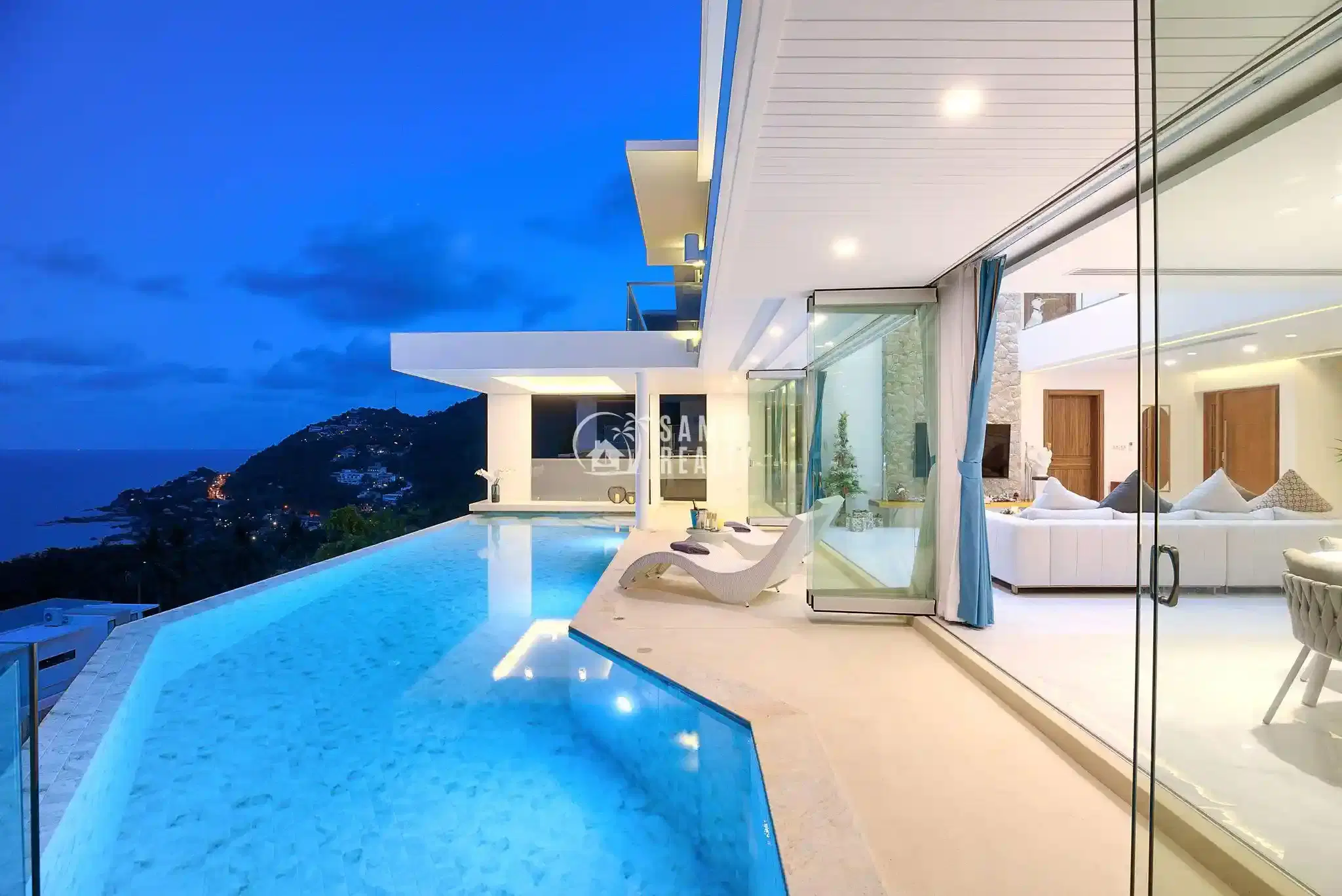 Luxurious Seaview Villa in Chaweng Noi