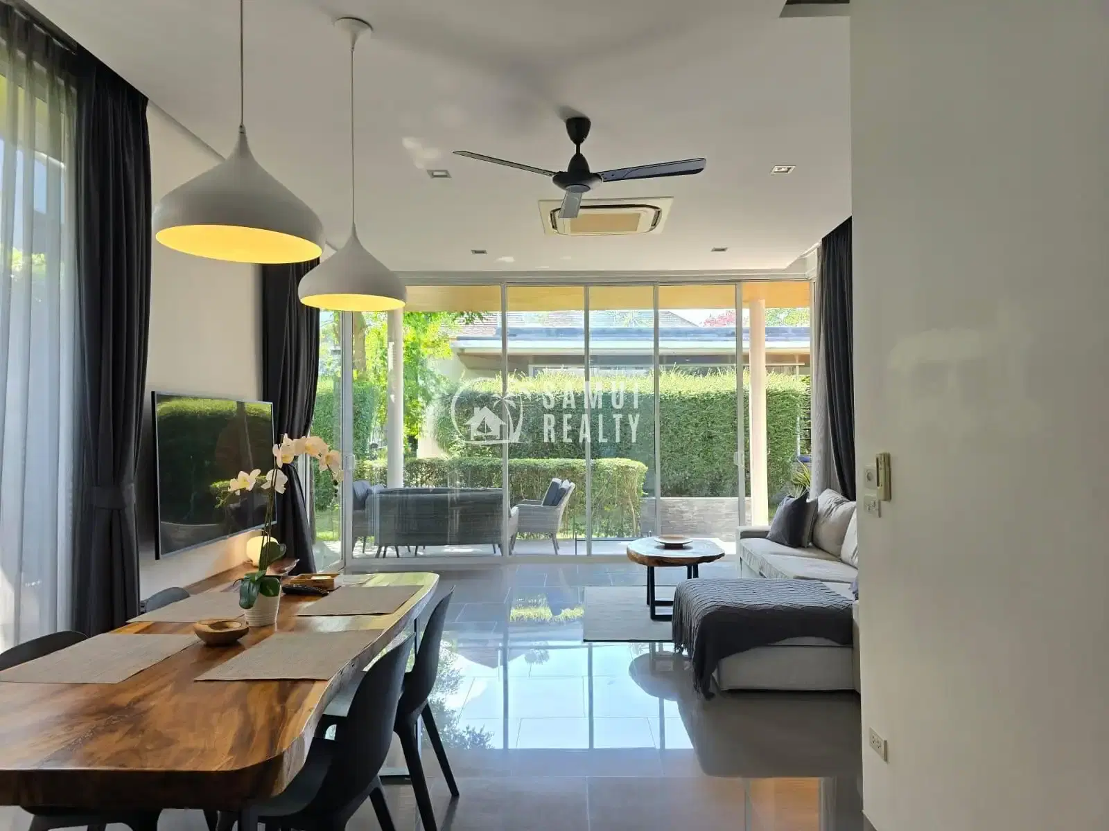 Modern 2-Bedroom Villas in Maenam, Koh Samui