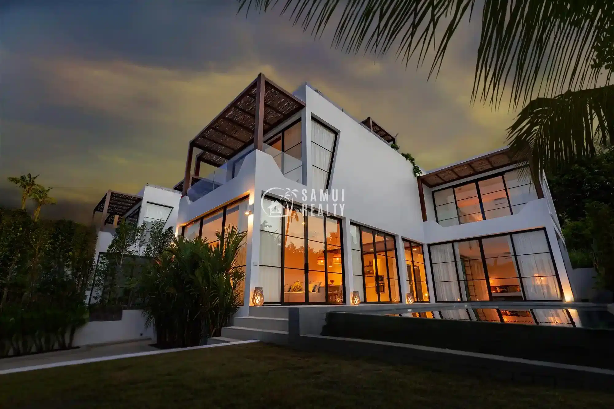 Luxurious 3-Bedroom Sea-View Villas in Chaweng, Koh Samui