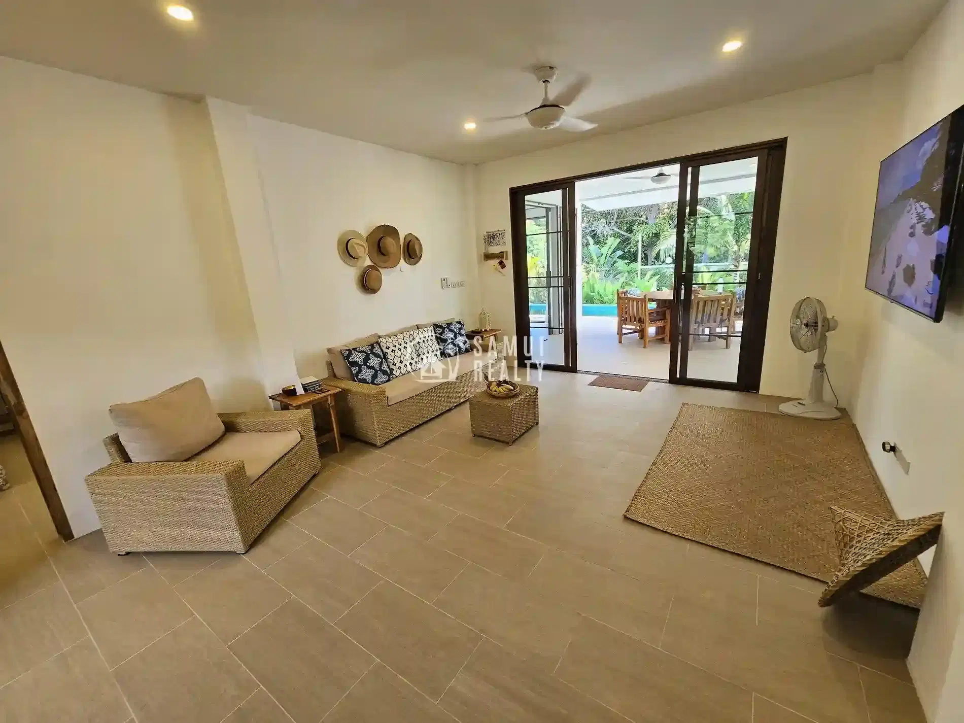 Modern Tropical Villa with Pool and Garden