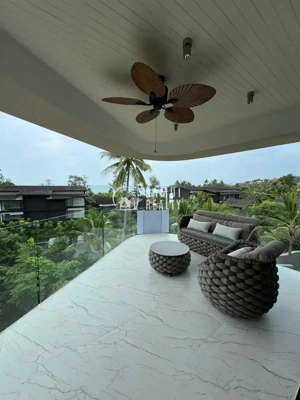 Exclusive Beachfront Luxury Suites with Sea Views – Just 100m from the Shore