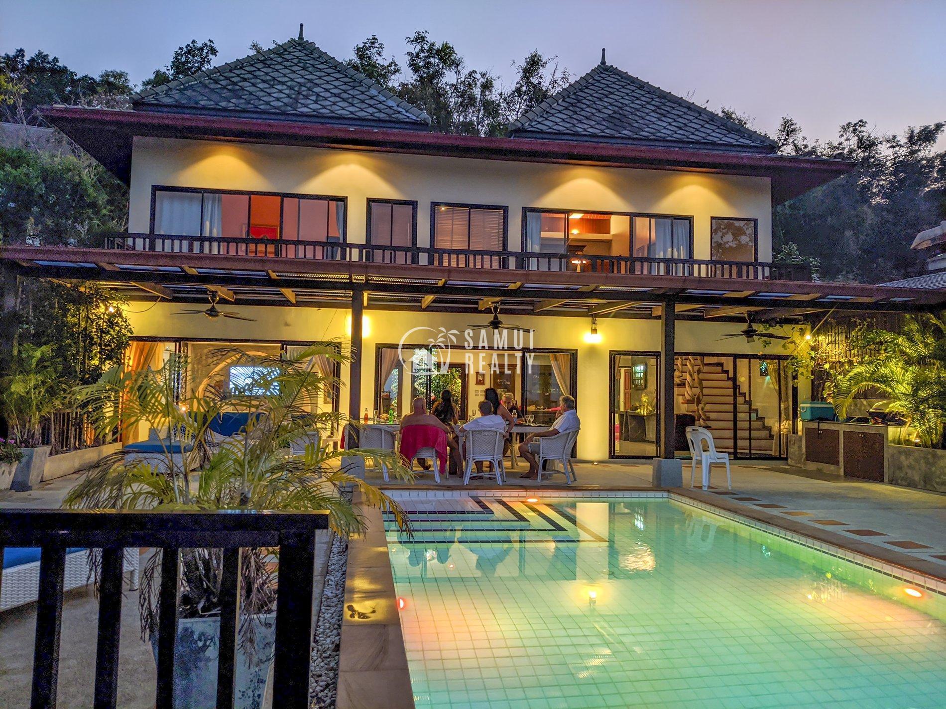 Luxury Oceanview Villa with Dual Infinity Pools in Koh Samui