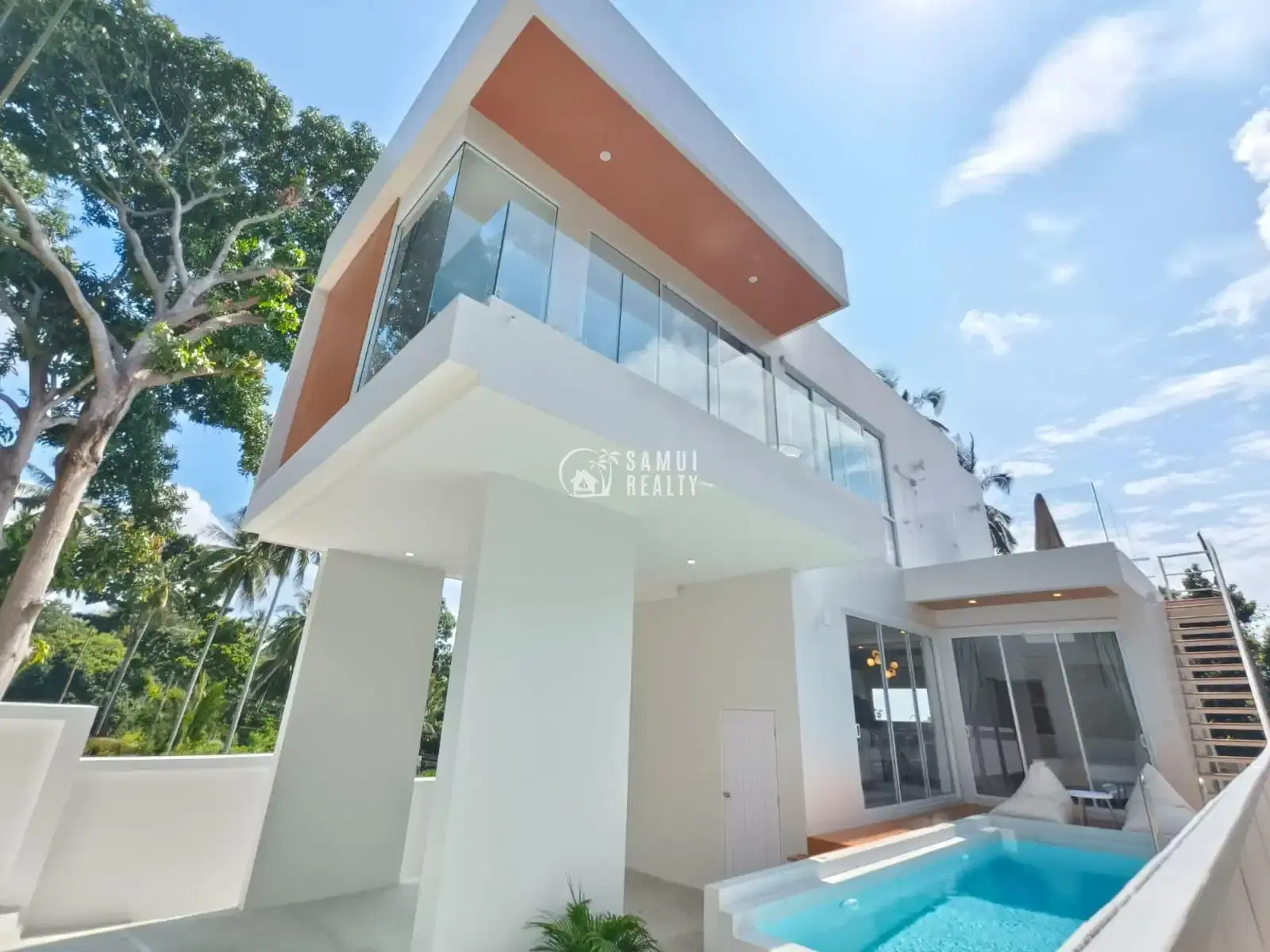 Modern 3-Bedroom Villa in Chaweng, Koh Samui