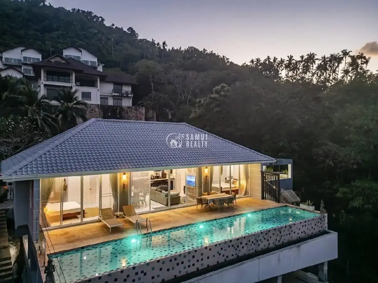 Stunning 5-Bedroom Villa with Private Pool in Maenam, Koh Samui