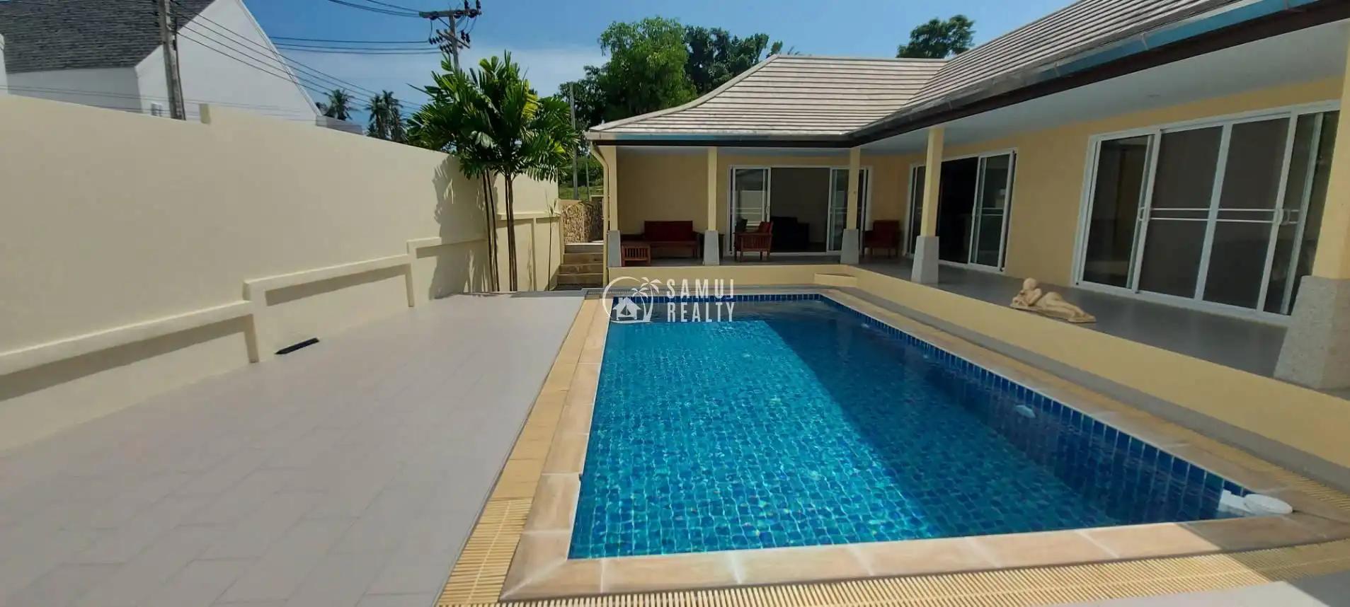 Renovated 2‑Bed Pool Villa with Big Terrace & Carport – Koh Samui