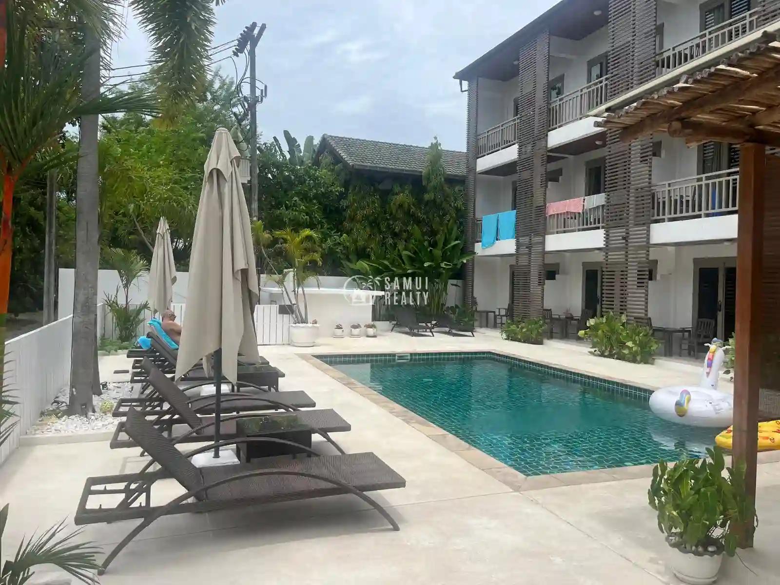 Tropical Contemporary Resort With Poolside Living — Maenam, Koh Samui (THB 25,500,000, leasehold to 2055)