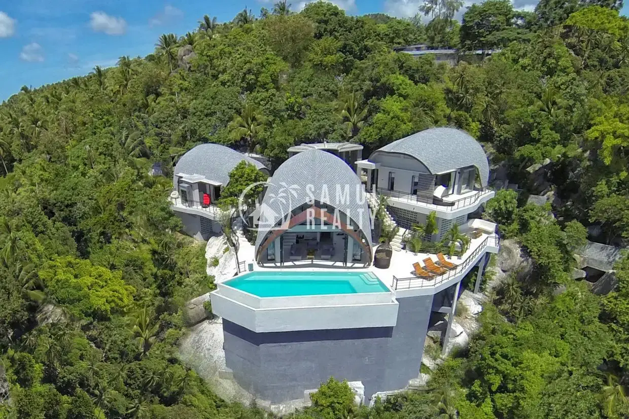 4-Bedroom Hillside Pool Villa For Rent