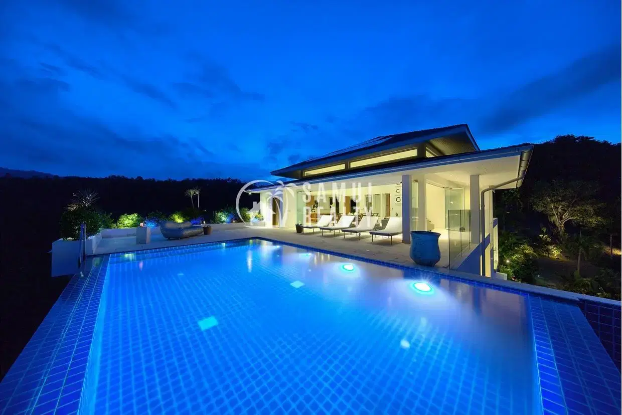 Luxury 5BR Villa for Rent in Bophut