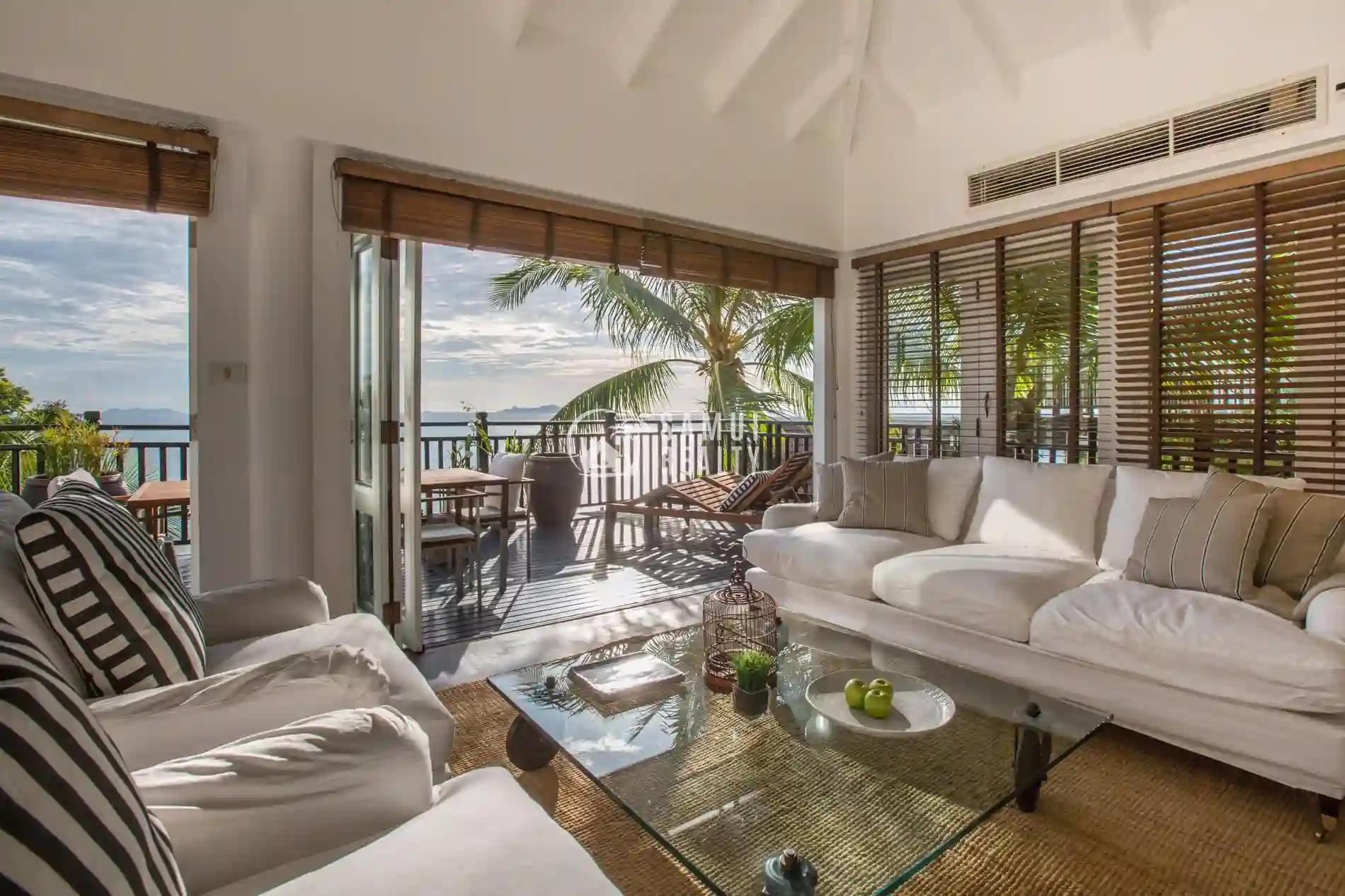 Luxurious Oceanview Villa in Taling Ngam